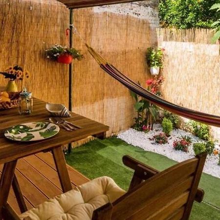 Appartamento Secret Garden House, A Few Steps From The Sea Anemomylos Esterno foto