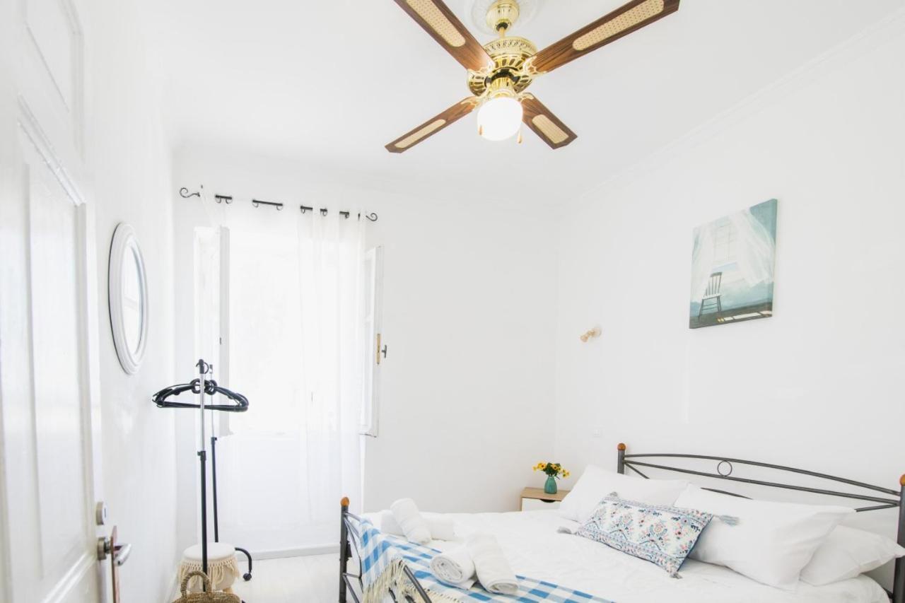 Appartamento Secret Garden House, A Few Steps From The Sea Anemomylos Esterno foto